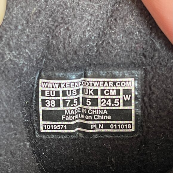 KEEN Elsa II Ankle Quilted Waterproof boots, 7.5 - Picture 5 of 6